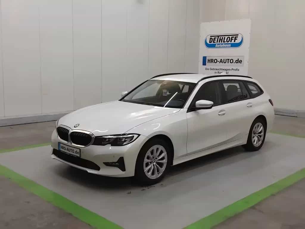 BMW 320 d Touring 06/2022-photo-1
