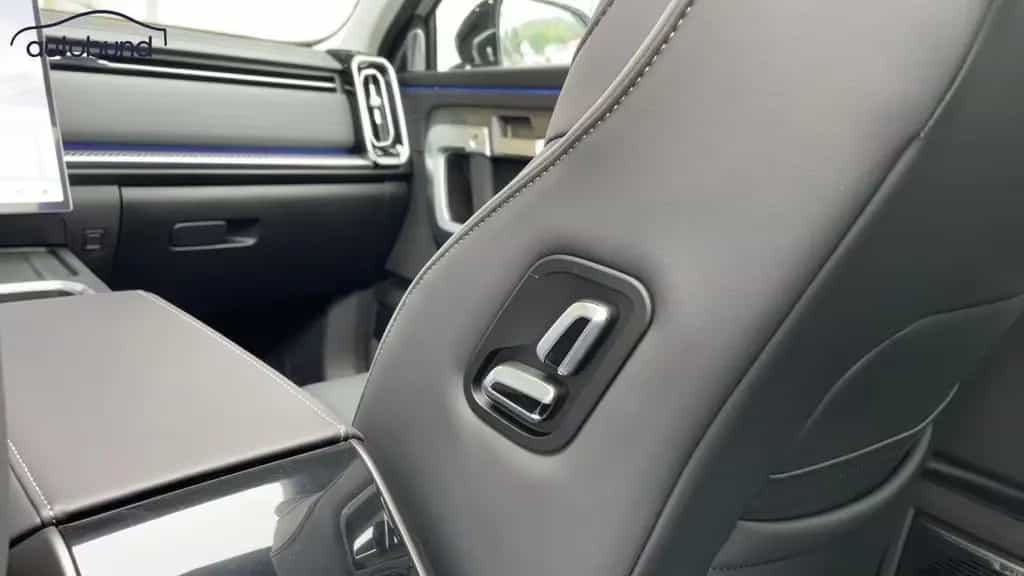 JAECOO 7 J7 1.6 TGDI DCT AWD Exclusive Alu HUD KA LED Lin 09/2025-photo-30