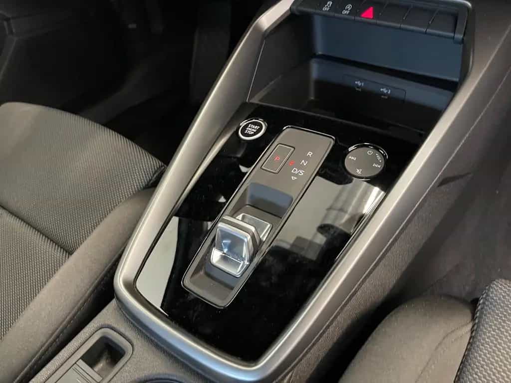 Audi A3 Sportback 35 TFSI *NAVI*LED*SHZ*AHK*GRA* 05/2021-photo-13