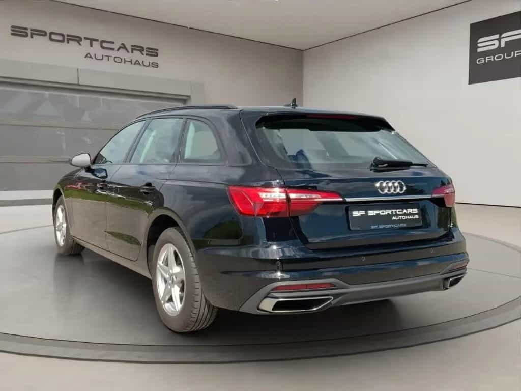 Audi A4 AVANT 35TDI S-TRONIC-ADVANCED-PANO-MÜNCHEN 11/2019-photo-4