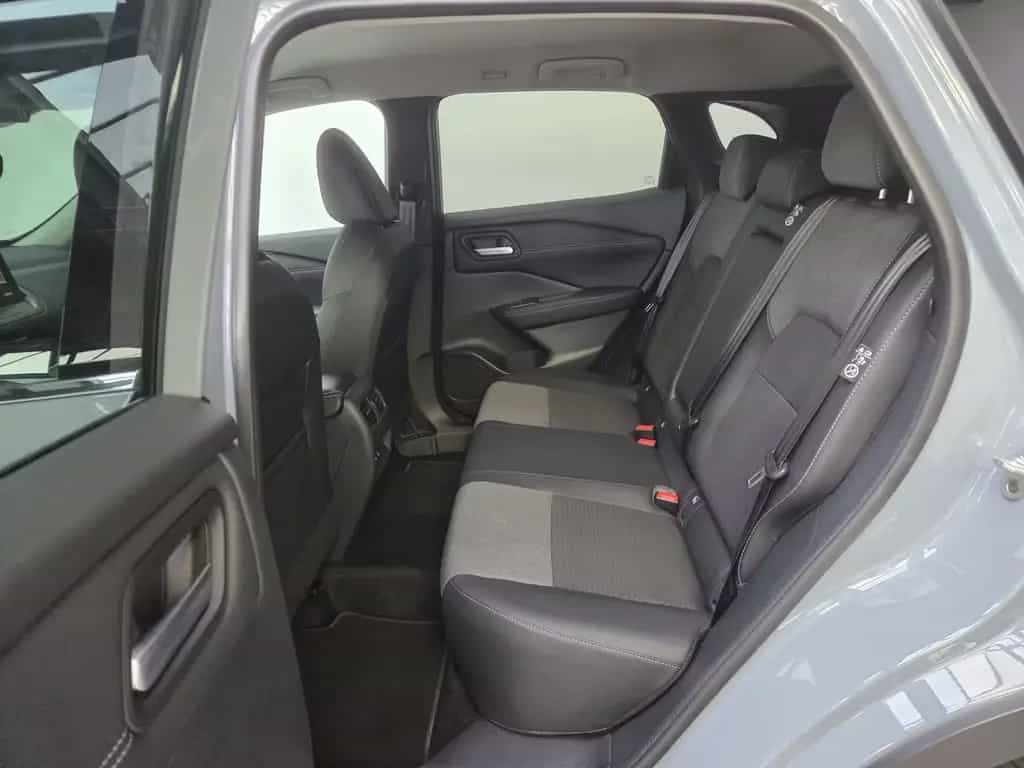 Nissan Qashqai 1.3 MHEV N-Connecta 360° Navi LED 01/2025-photo-16