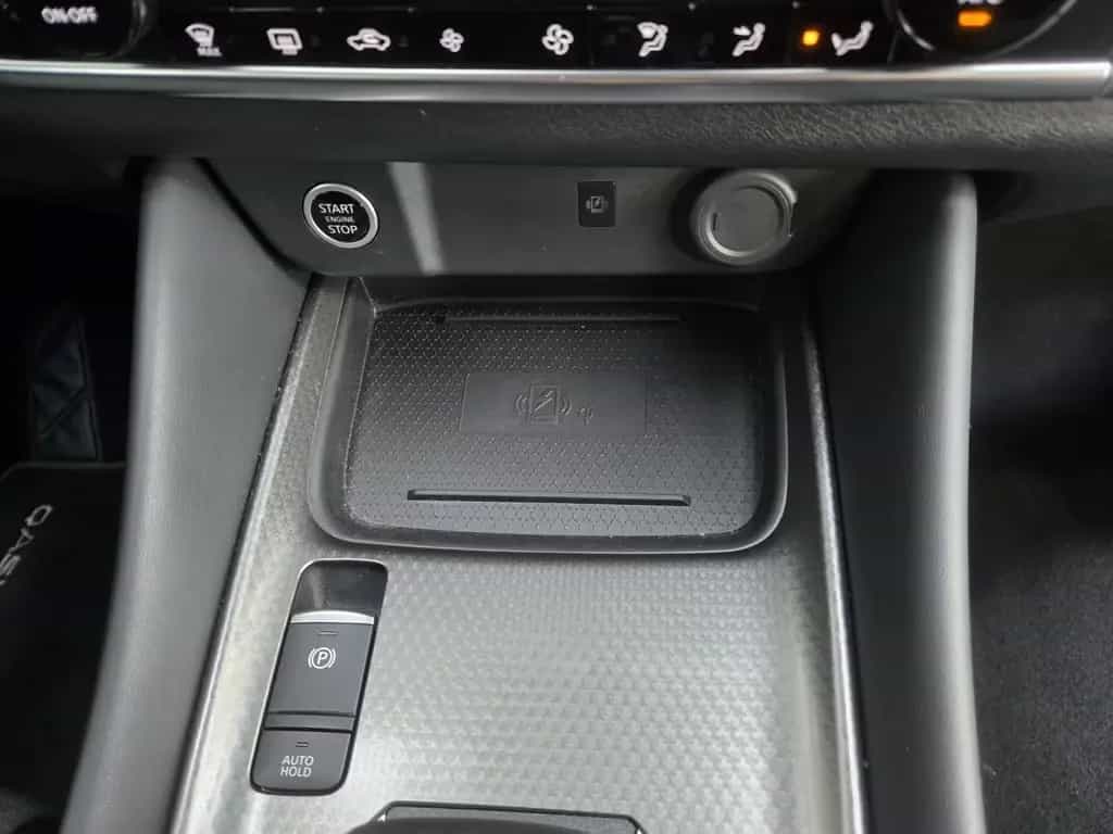 Nissan Qashqai 1.3 MHEV N-Connecta 360° Navi LED 01/2025-photo-28
