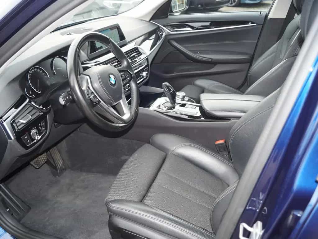 BMW 530 i Aut. Lim. Sport Line *Navi*LED*BREMSEN NEU 07/2019-photo-6