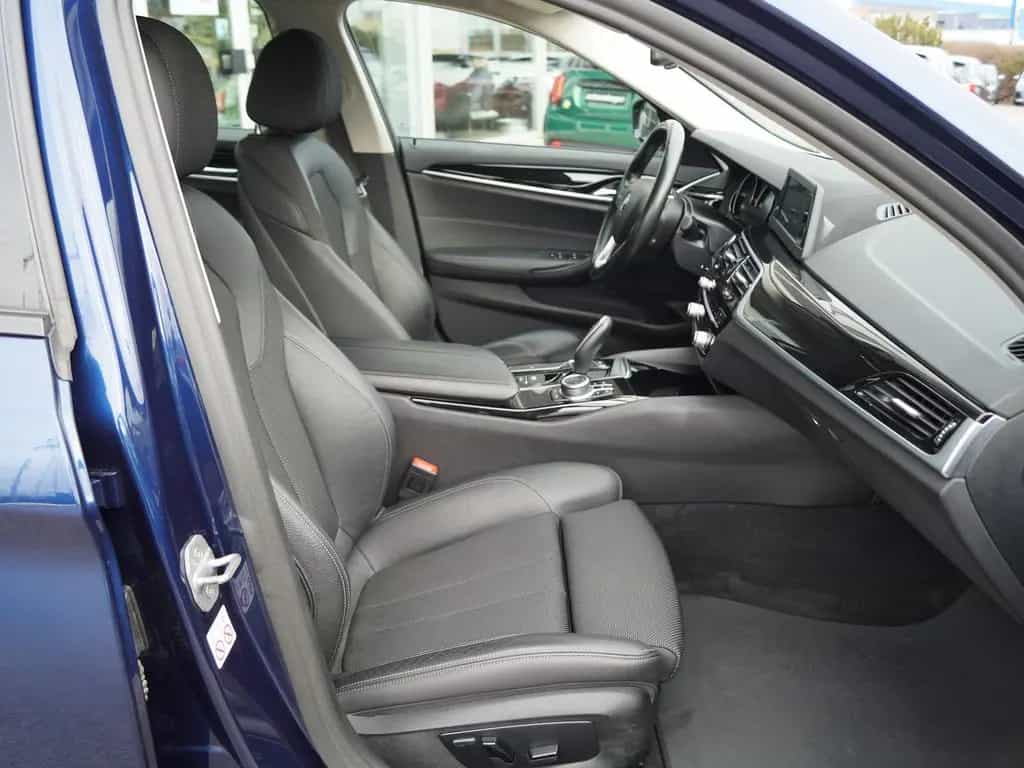 BMW 530 i Aut. Lim. Sport Line *Navi*LED*BREMSEN NEU 07/2019-photo-7