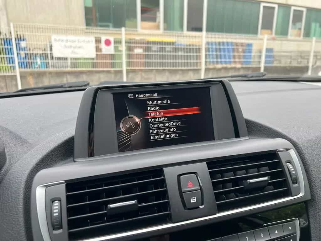 BMW 120 i Sport Line AHK SHZ PARK TEMP KLIMA 12/2016-photo-12