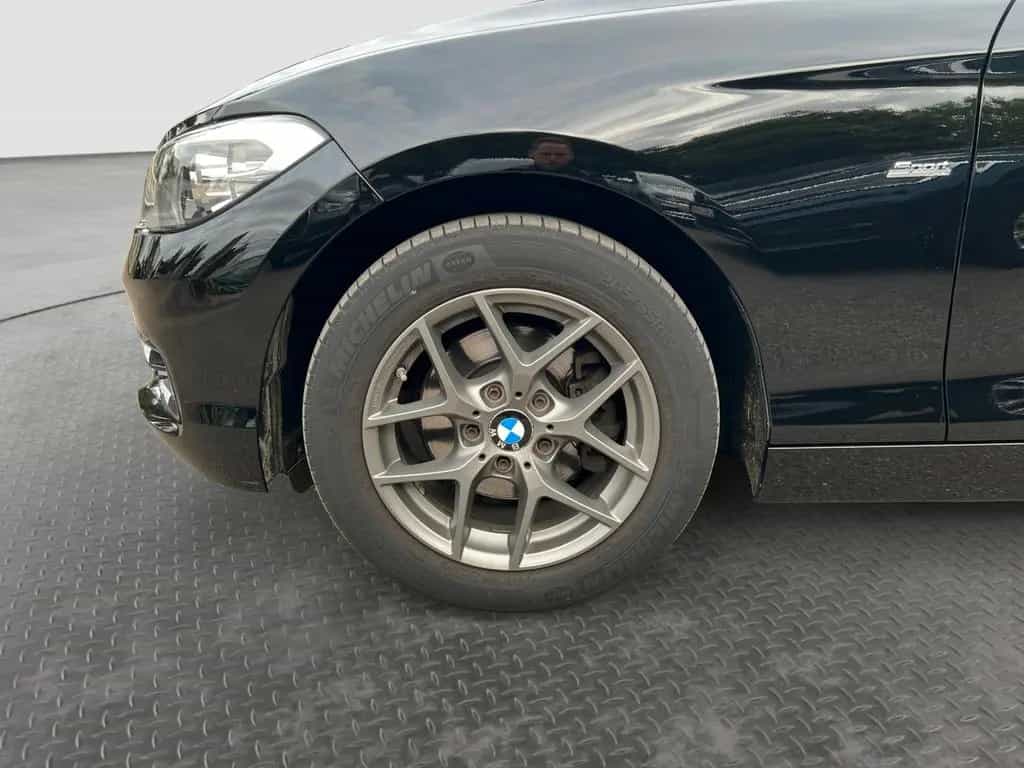 BMW 120 i Sport Line AHK SHZ PARK TEMP KLIMA 12/2016-photo-18