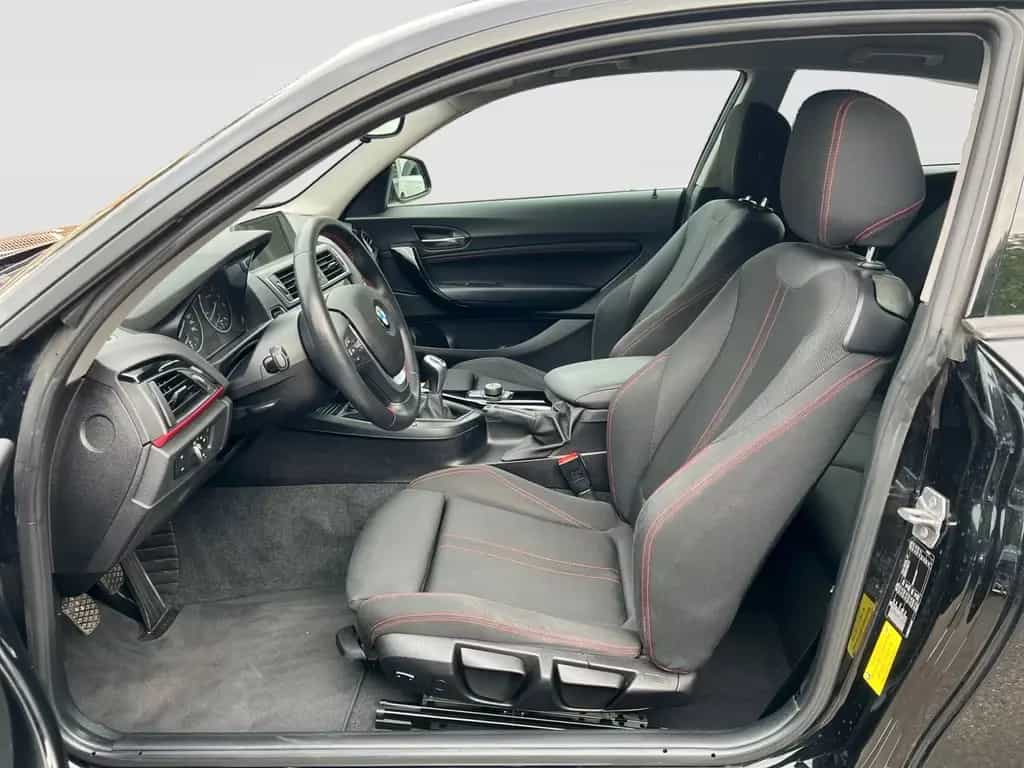 BMW 120 i Sport Line AHK SHZ PARK TEMP KLIMA 12/2016-photo-7