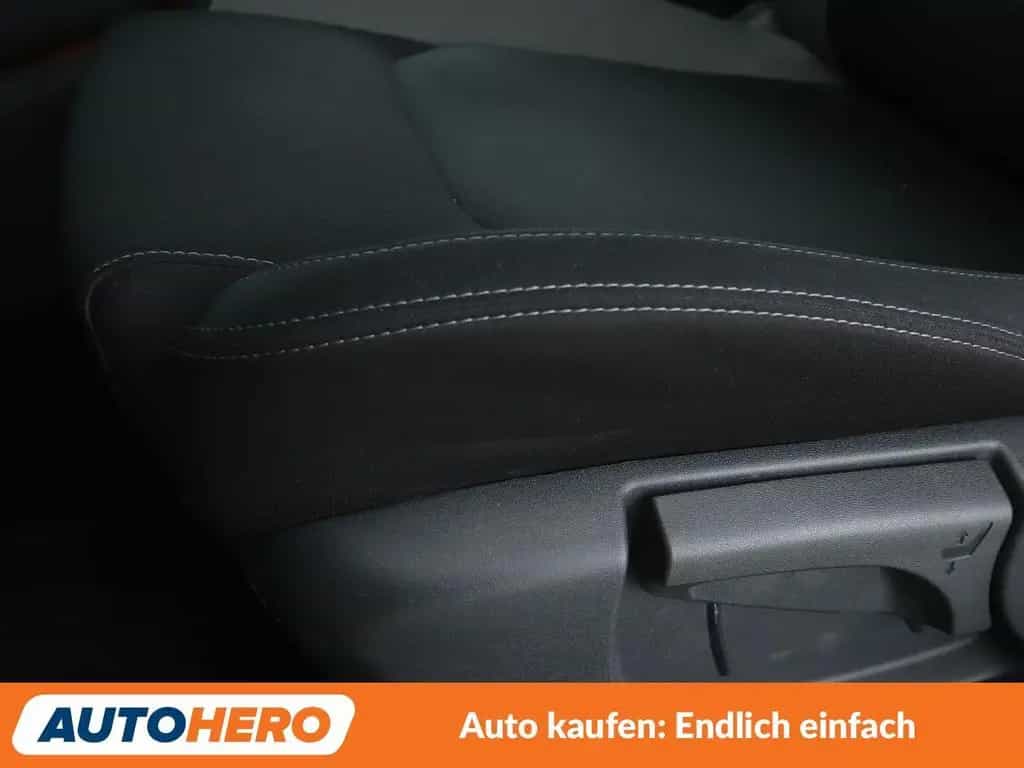 Nissan Qashqai 1.3 DIG-T N-Connecta Aut.*NAVI*360°CAM* 12/2019-photo-27