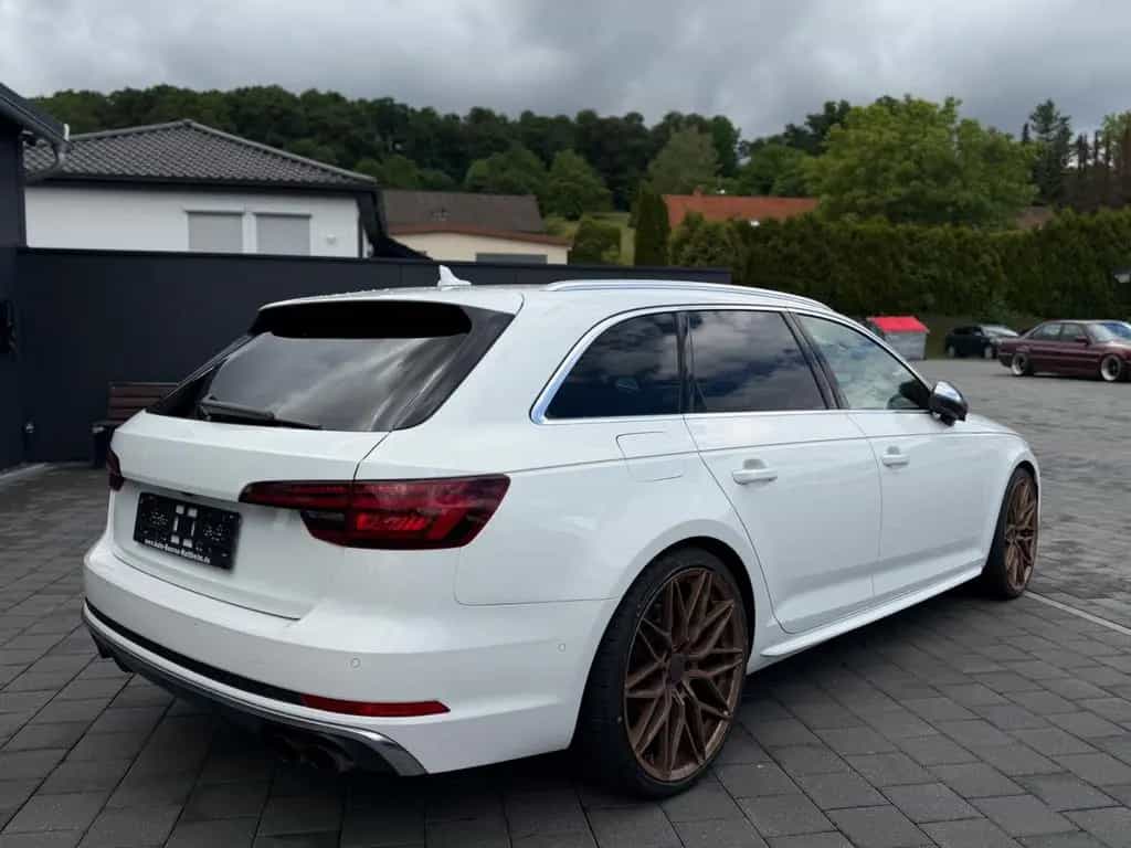 Audi S4 Avant 3.0 TFSI quattro*VOLL* 08/2017-photo-6