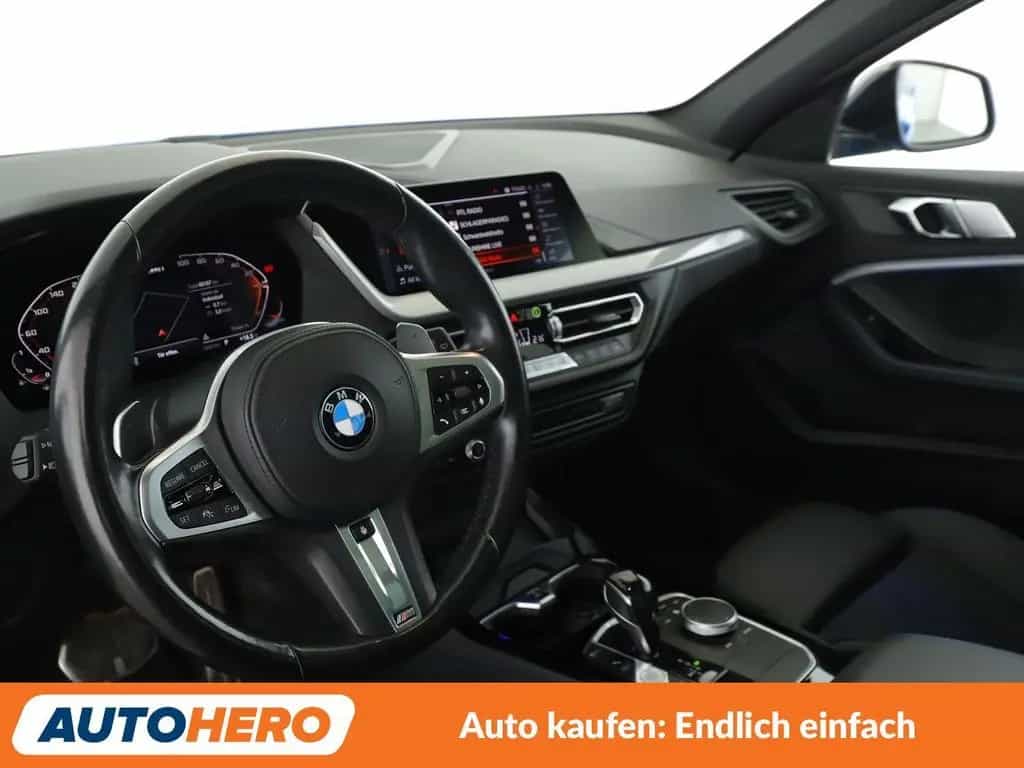BMW M135 1er M135i xDrive Aut.*NAVI*HUD*LED* 11/2020-photo-10