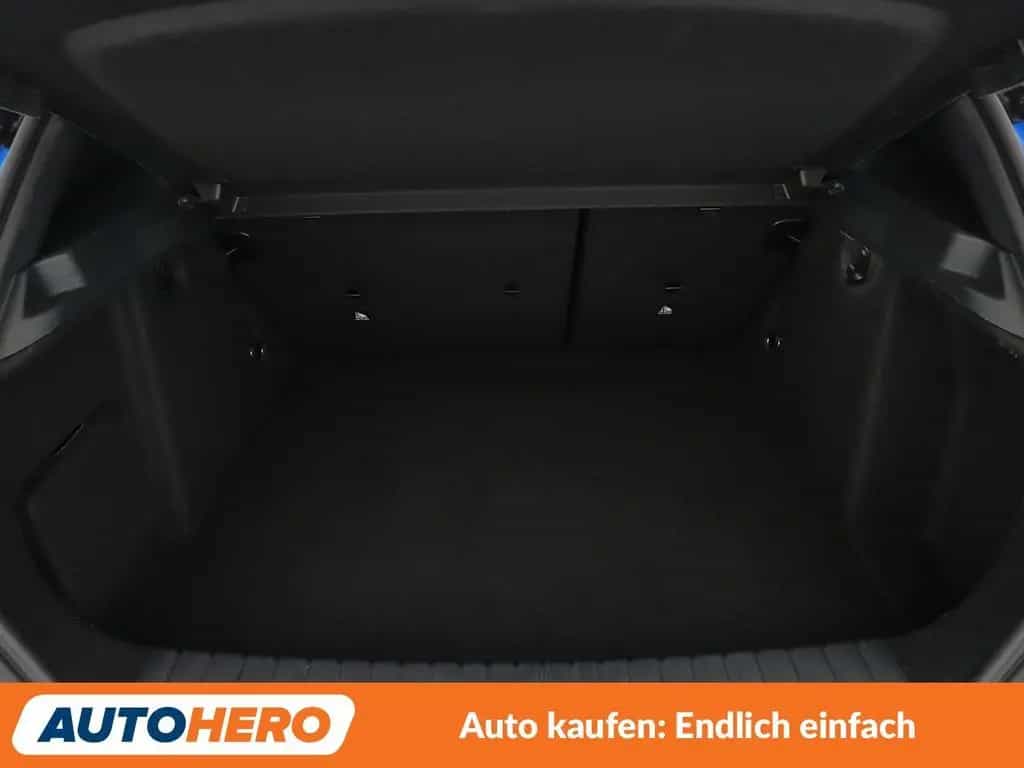 BMW M135 1er M135i xDrive Aut.*NAVI*HUD*LED* 11/2020-photo-17