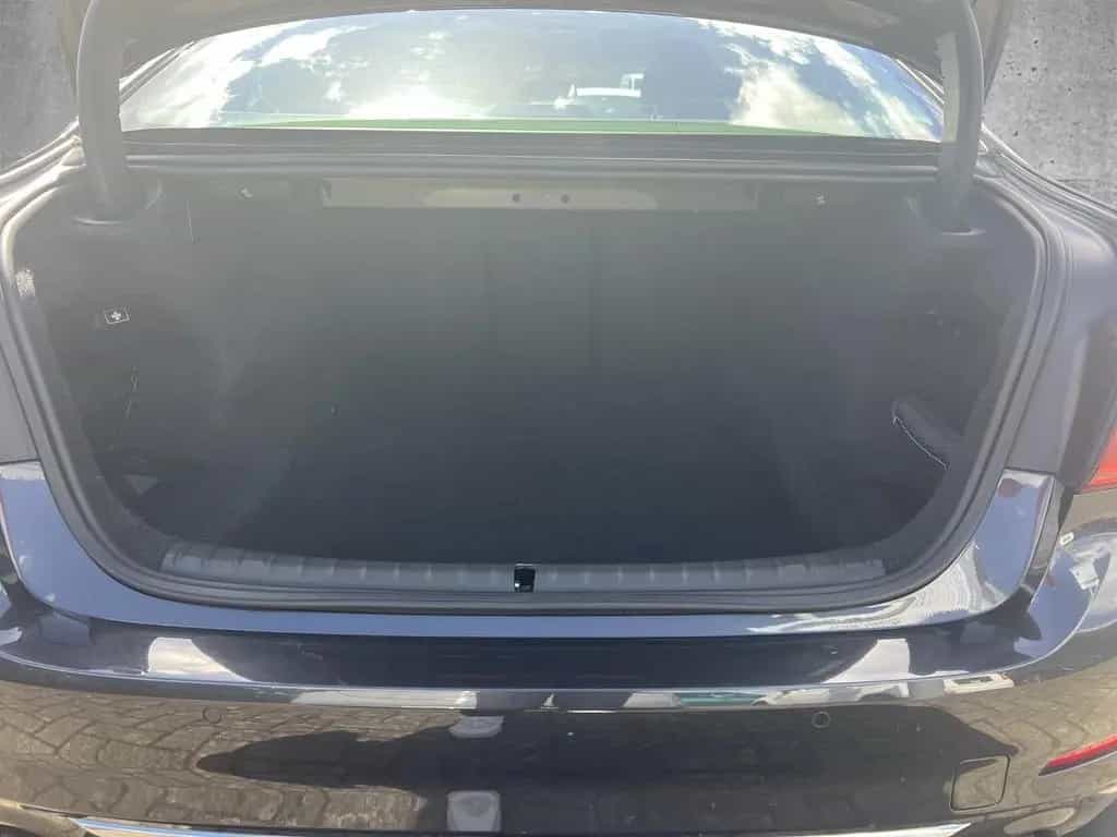 BMW 530 I A AHK-klappbar AHK Navi Leder LED ACC El. 06/2017-photo-13