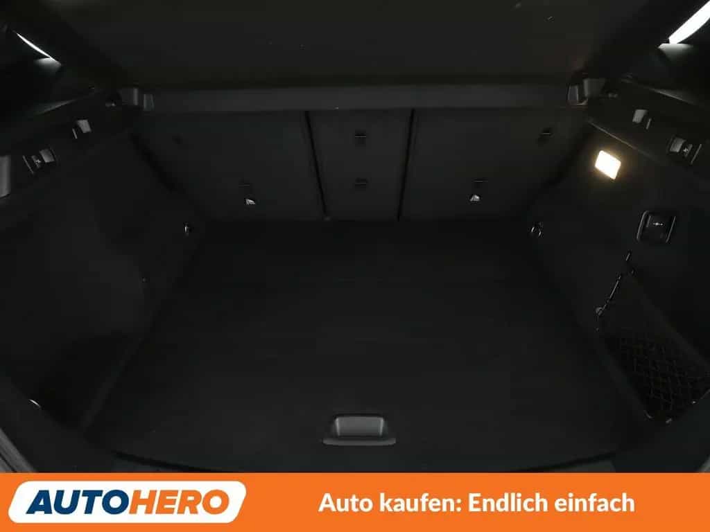 BMW 220 Active Tourer 220i Active Tourer Sport Line Aut.*NAVI*CAM* 09/2017-photo-17