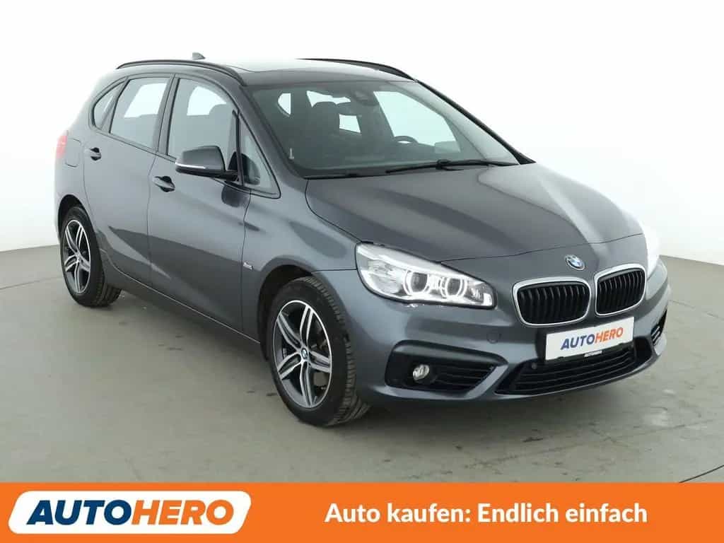 BMW 220 Active Tourer 220i Active Tourer Sport Line Aut.*NAVI*CAM* 09/2017-photo-7