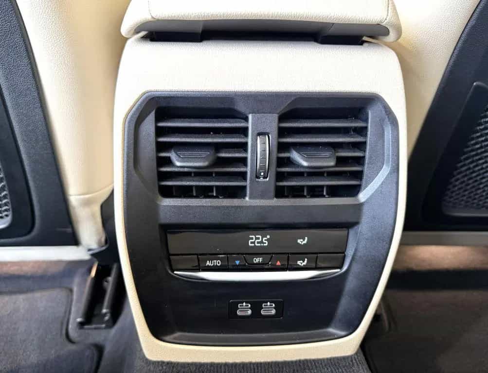 BMW 320 i Tour Individual HUD+KAM+NAVI-LivePro+LEDer 12/2022-photo-21