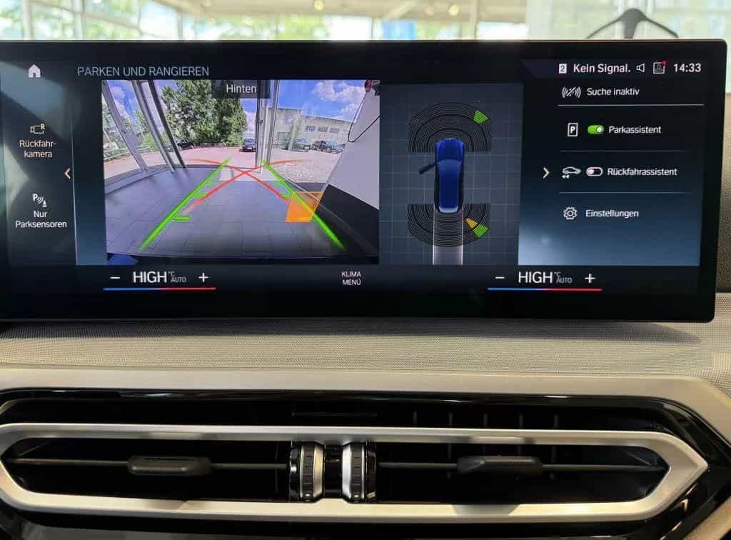 BMW 320 i Tour Individual HUD+KAM+NAVI-LivePro+LEDer 12/2022-photo-5
