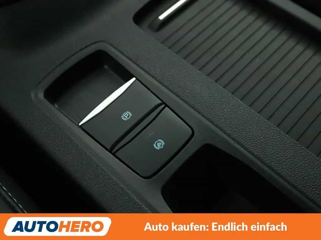 Ford Kuga 2.0 TDCi EcoBlue Mild-Hybrid Titanium X*NAV 02/2021-photo-26