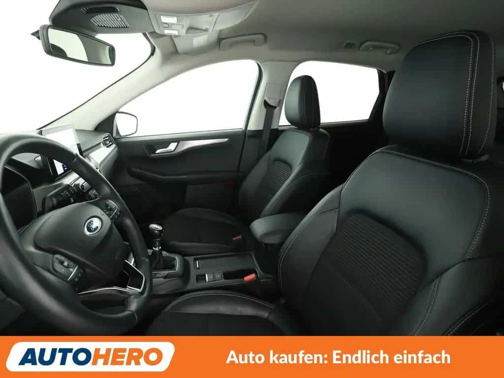 Ford Kuga 2.0 TDCi EcoBlue Mild-Hybrid Titanium X*NAV 02/2021-photo-9