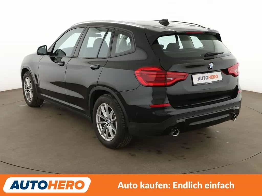 BMW X3 xDrive 20d Advantage Aut.*NAVI*LED*360CAM*SHZ* 04/2020-photo-3