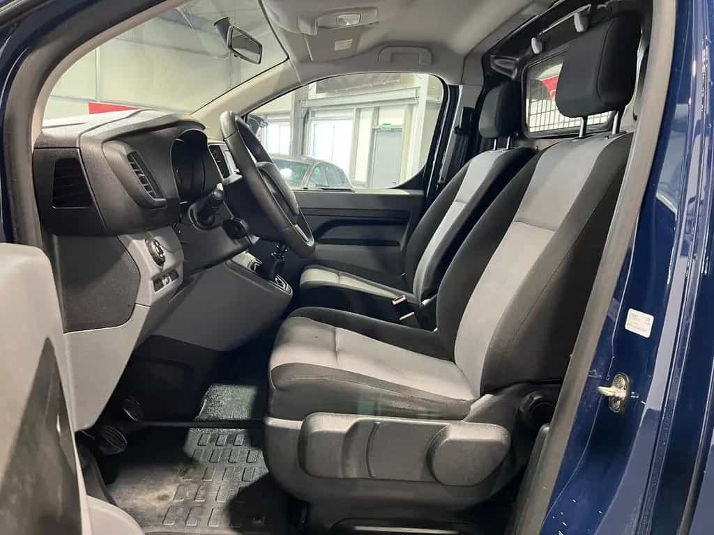 Citroën Jumpy 1.6 HDi Kasten Profi M **AHK*PDC*Klima** 07/2017-photo-11