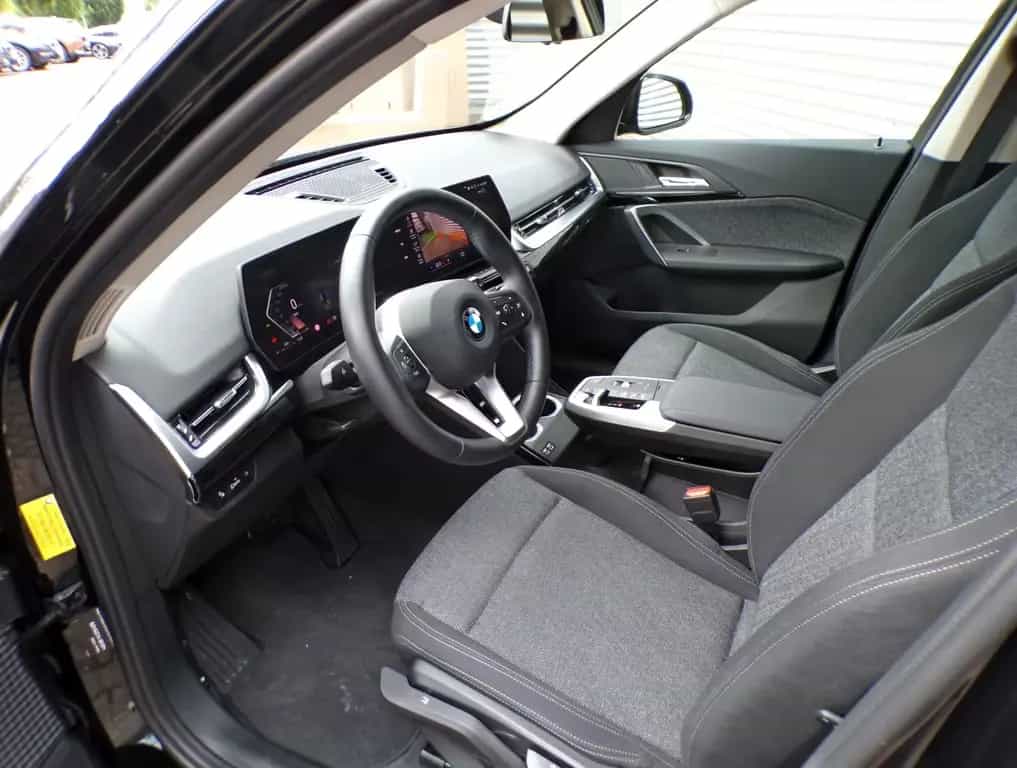 BMW X1 sDrive 18i adLED Kamera Vorb.ACC Privacyglas 06/2023-photo-6