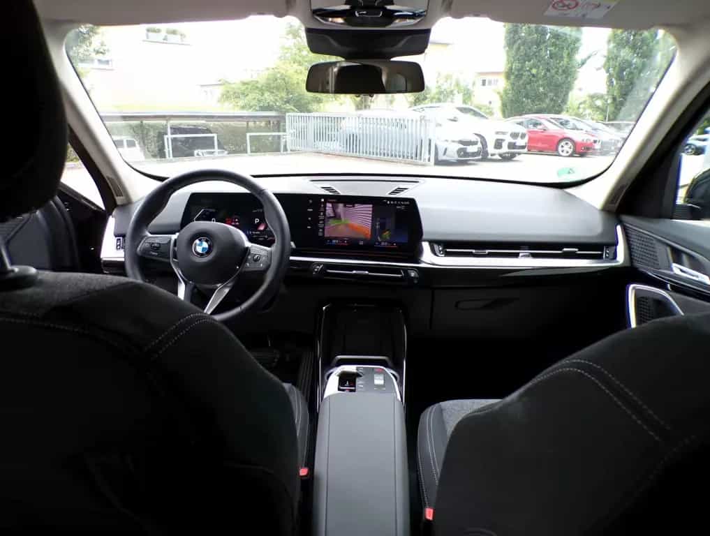 BMW X1 sDrive 18i adLED Kamera Vorb.ACC Privacyglas 06/2023-photo-9