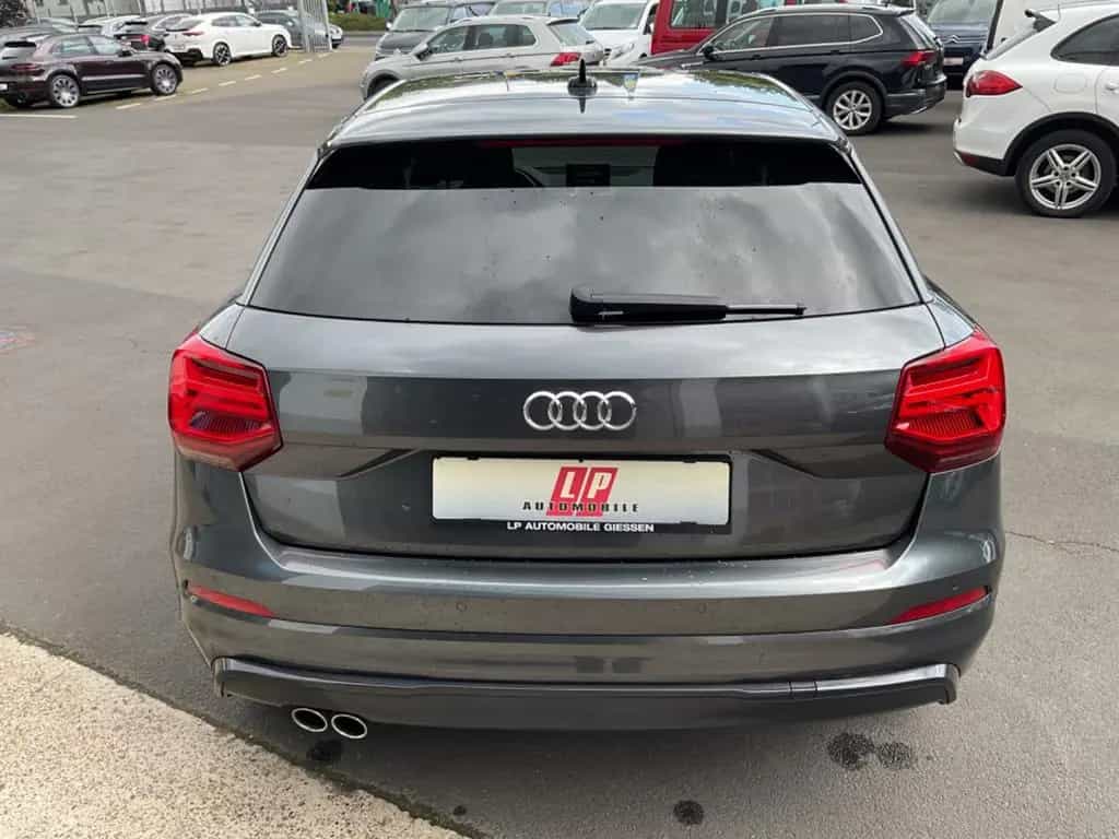 Audi Q2 35 TFSI S-Line LED Klima Navi S-Tronic 1 Hand 03/2020-photo-5