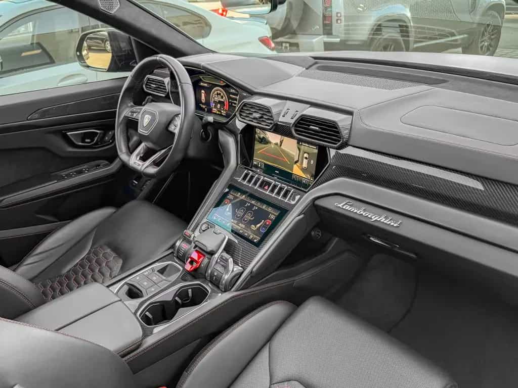 Lamborghini Urus 4.0 V8 Auto./PANO/22/360°/HUD/CARBON/VOLL 03/2021-photo-17