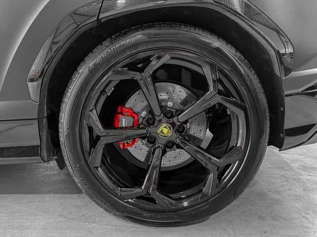 Lamborghini Urus 4.0 V8 Auto./PANO/22/360°/HUD/CARBON/VOLL 03/2021-photo-23