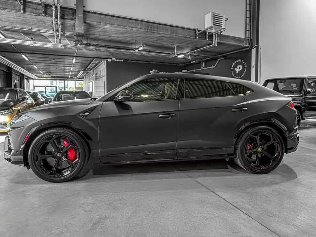 Lamborghini Urus 4.0 V8 Auto./PANO/22/360°/HUD/CARBON/VOLL 03/2021-photo-5