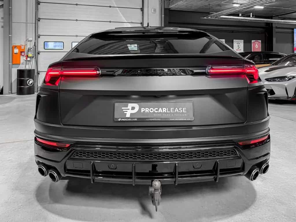Lamborghini Urus 4.0 V8 Auto./PANO/22/360°/HUD/CARBON/VOLL 03/2021-photo-8