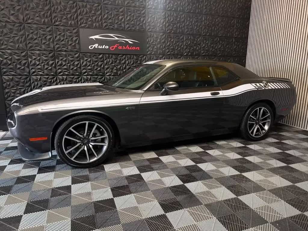 Dodge Challenger 5.7 R/T V8 6-Gang Handschalter 02/2023-photo-1
