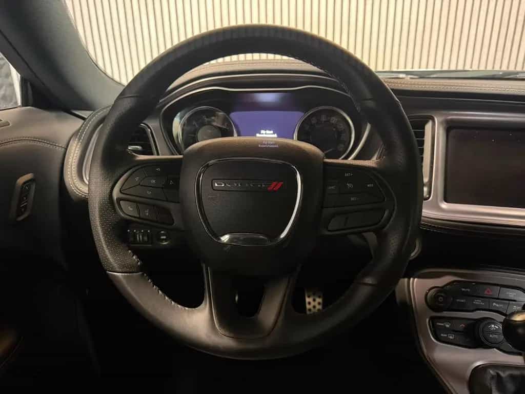 Dodge Challenger 5.7 R/T V8 6-Gang Handschalter 02/2023-photo-19