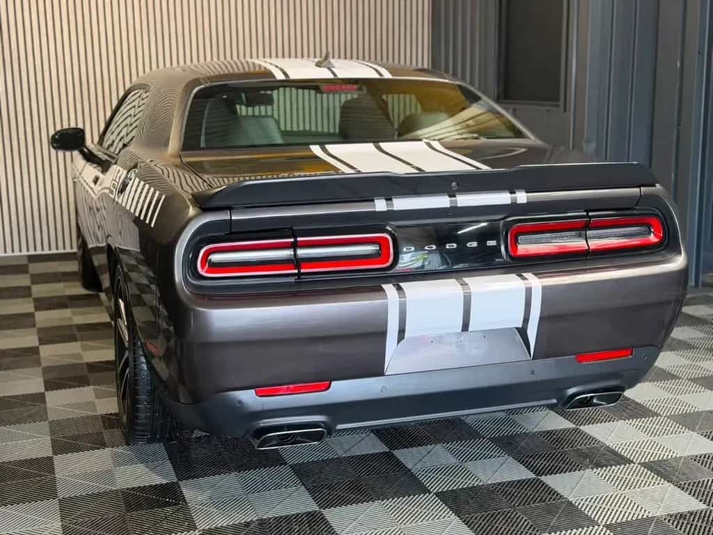 Dodge Challenger 5.7 R/T V8 6-Gang Handschalter 02/2023-photo-2