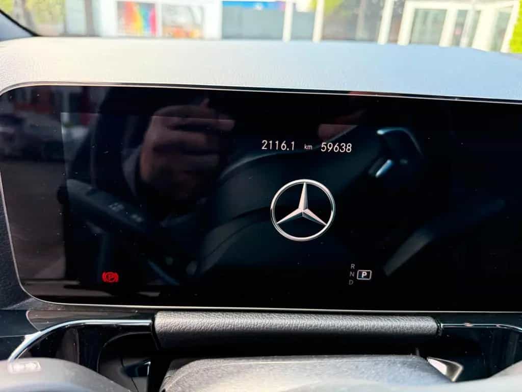 Mercedes-Benz GLA 250 4Matic*Pano*AMG 01/2021-photo-18