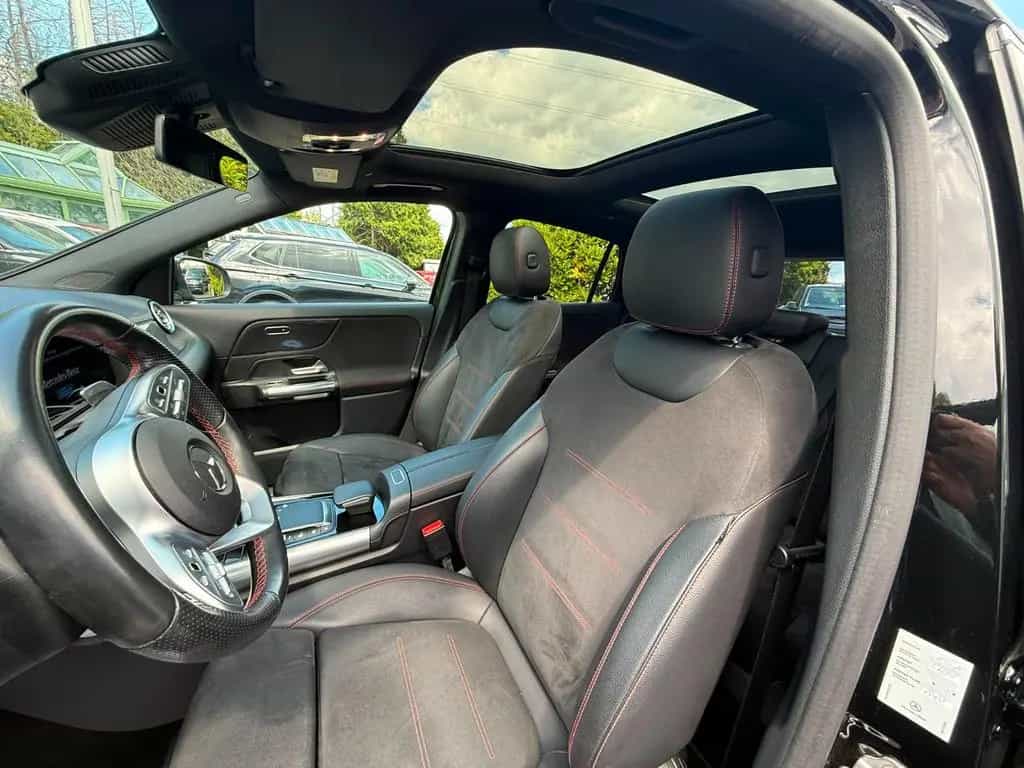 Mercedes-Benz GLA 250 4Matic*Pano*AMG 01/2021-photo-7