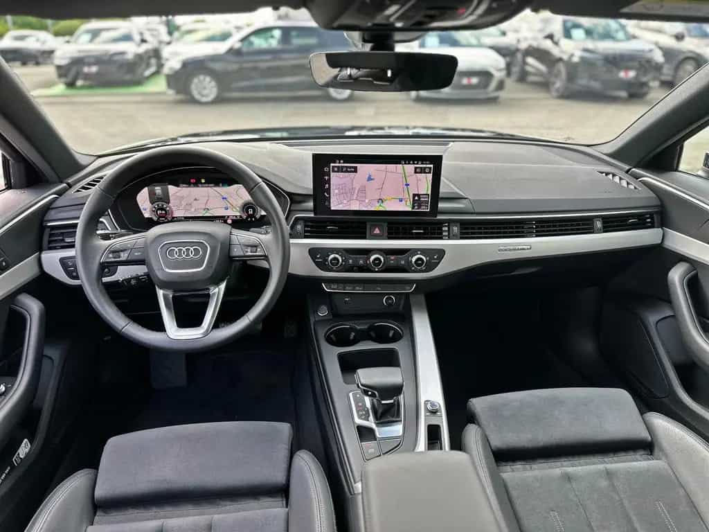 Audi A4 Avant 45TFSI qu S LINE BLACK PANO AHK MATRIX 02/2025-photo-20