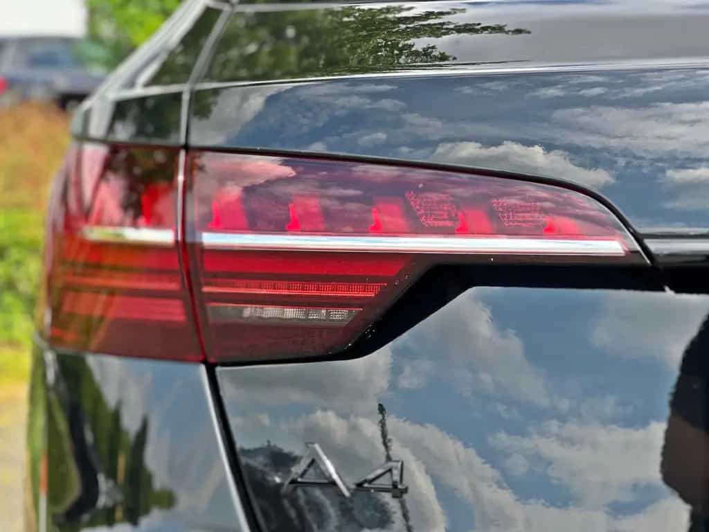 Audi A4 Avant 45TFSI qu S LINE BLACK PANO AHK MATRIX 02/2025-photo-27