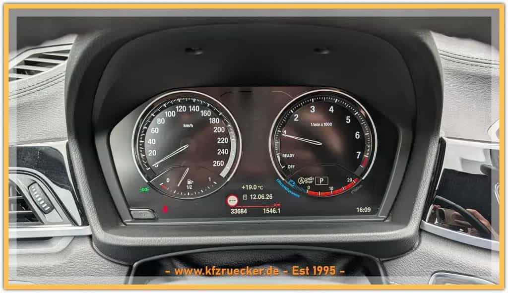 BMW X1 sDrive 18i Sport Line Steptronic NAVI LED AHK 12/2021-photo-11