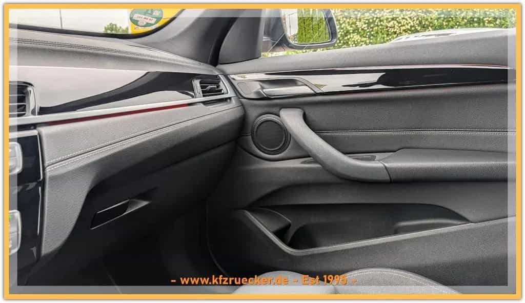 BMW X1 sDrive 18i Sport Line Steptronic NAVI LED AHK 12/2021-photo-20