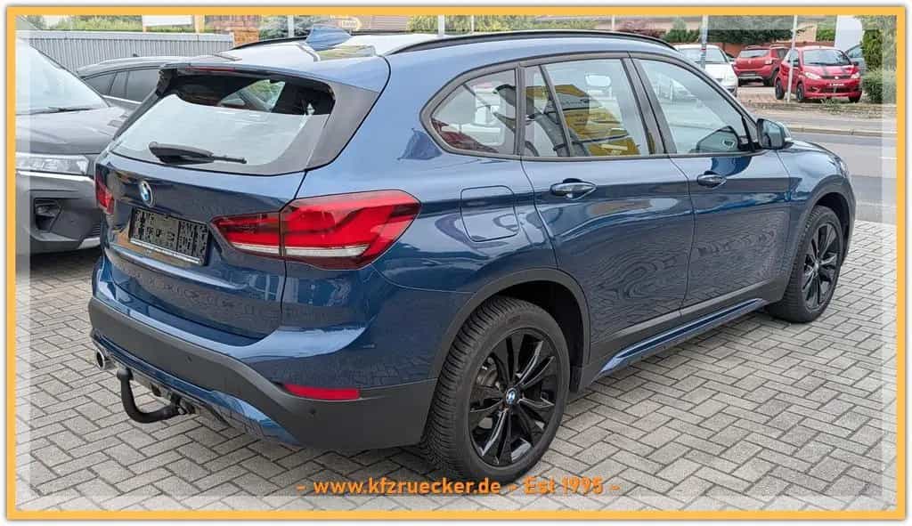 BMW X1 sDrive 18i Sport Line Steptronic NAVI LED AHK 12/2021-photo-4