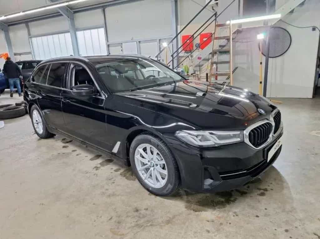 BMW 520 d T xDrive LED+|COCKP-PRO|KAMERA 11/2021-photo-1