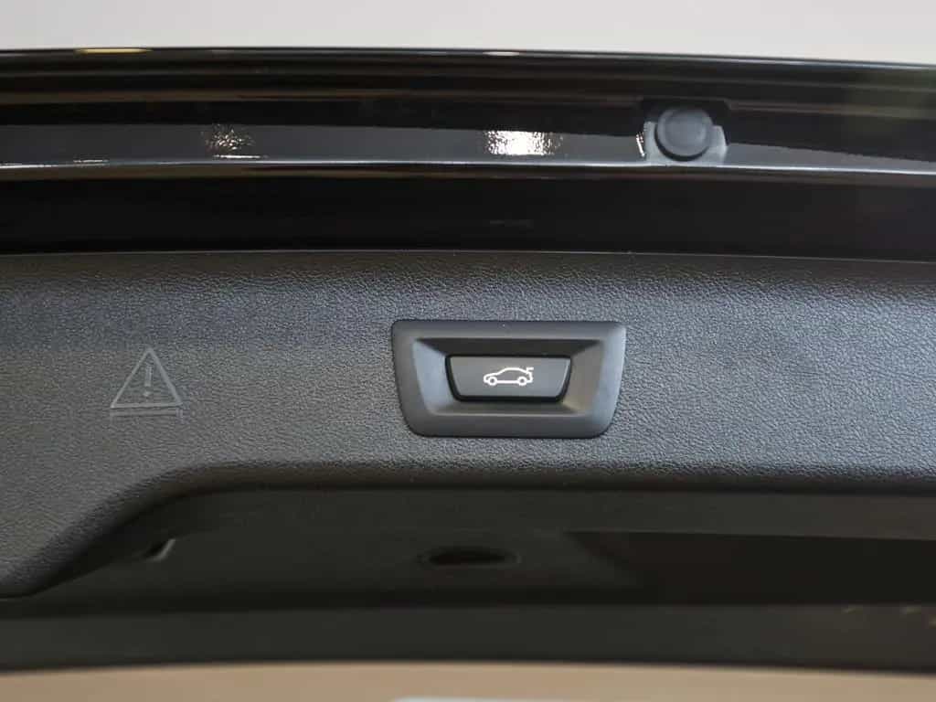 BMW 520 d MildHybrid Automatik 04/2021-photo-27