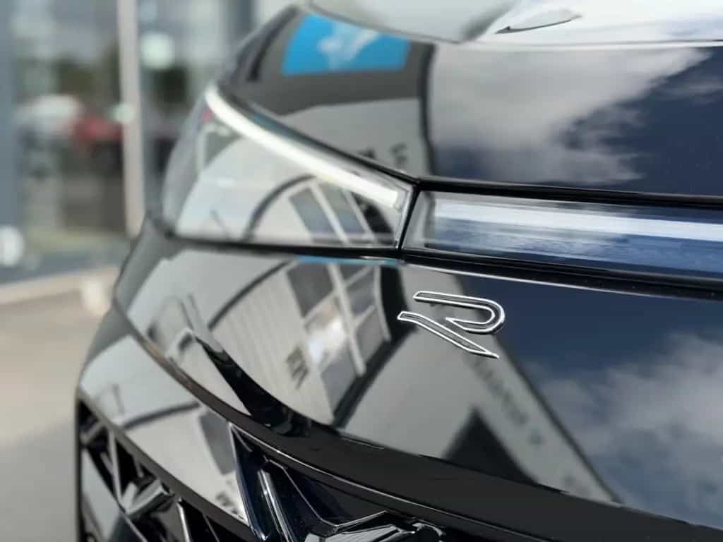 Volkswagen T-Roc 1.5 eTSI R-Line *18Zoll* 04/2026-photo-30
