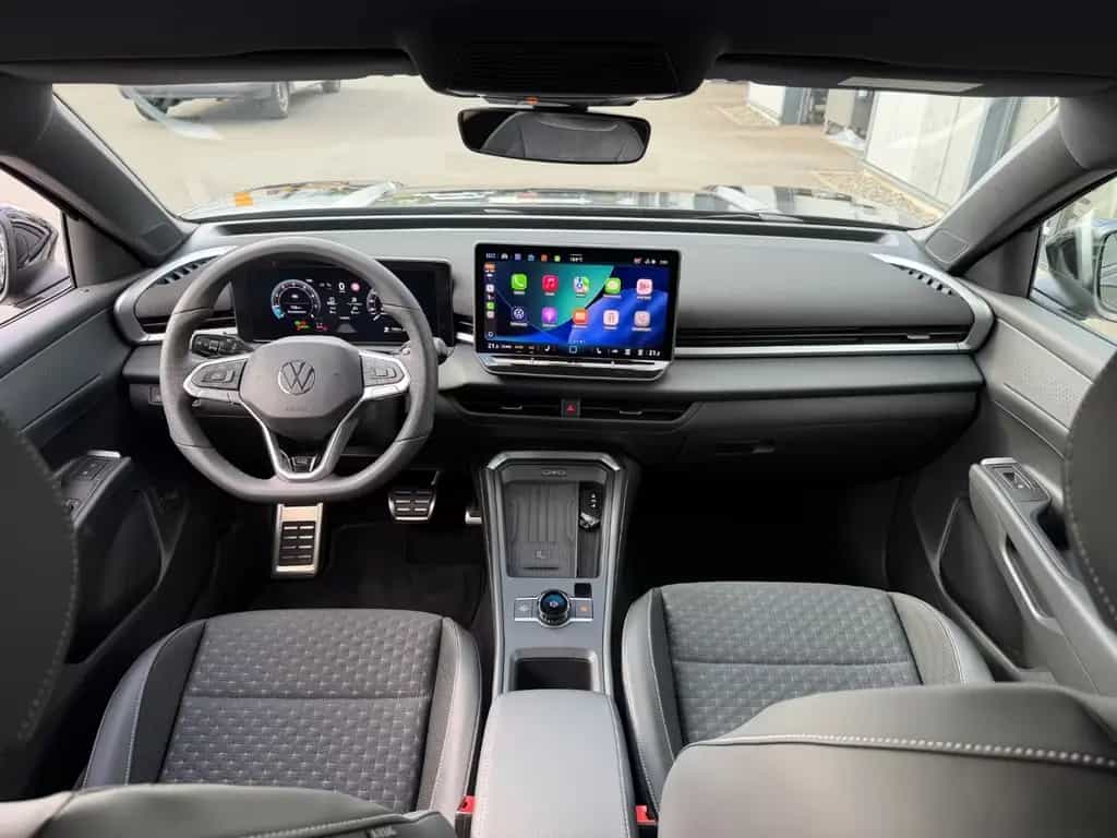Volkswagen T-Roc 1.5 eTSI R-Line *18Zoll* 04/2026-photo-7