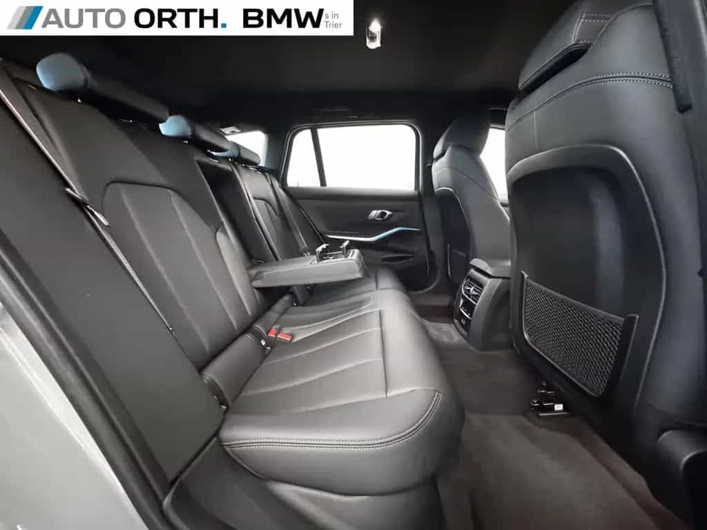 BMW 320 d xDrive Touring M-SPORT-PRO HUD ST-HZG AHK 04/2023-photo-14