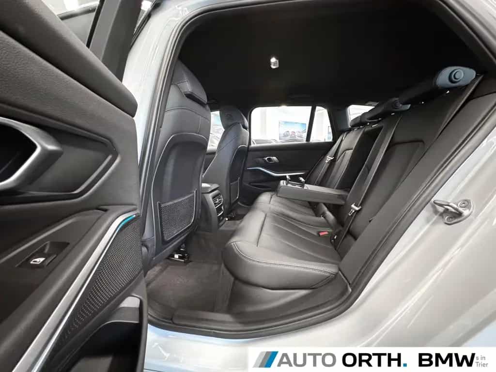 BMW 320 d xDrive Touring M-SPORT-PRO HUD ST-HZG AHK 04/2023-photo-15