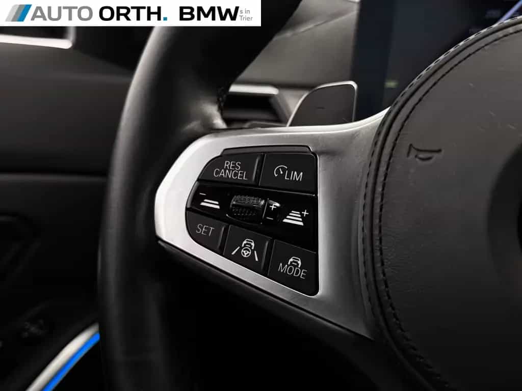 BMW 320 d xDrive Touring M-SPORT-PRO HUD ST-HZG AHK 04/2023-photo-23