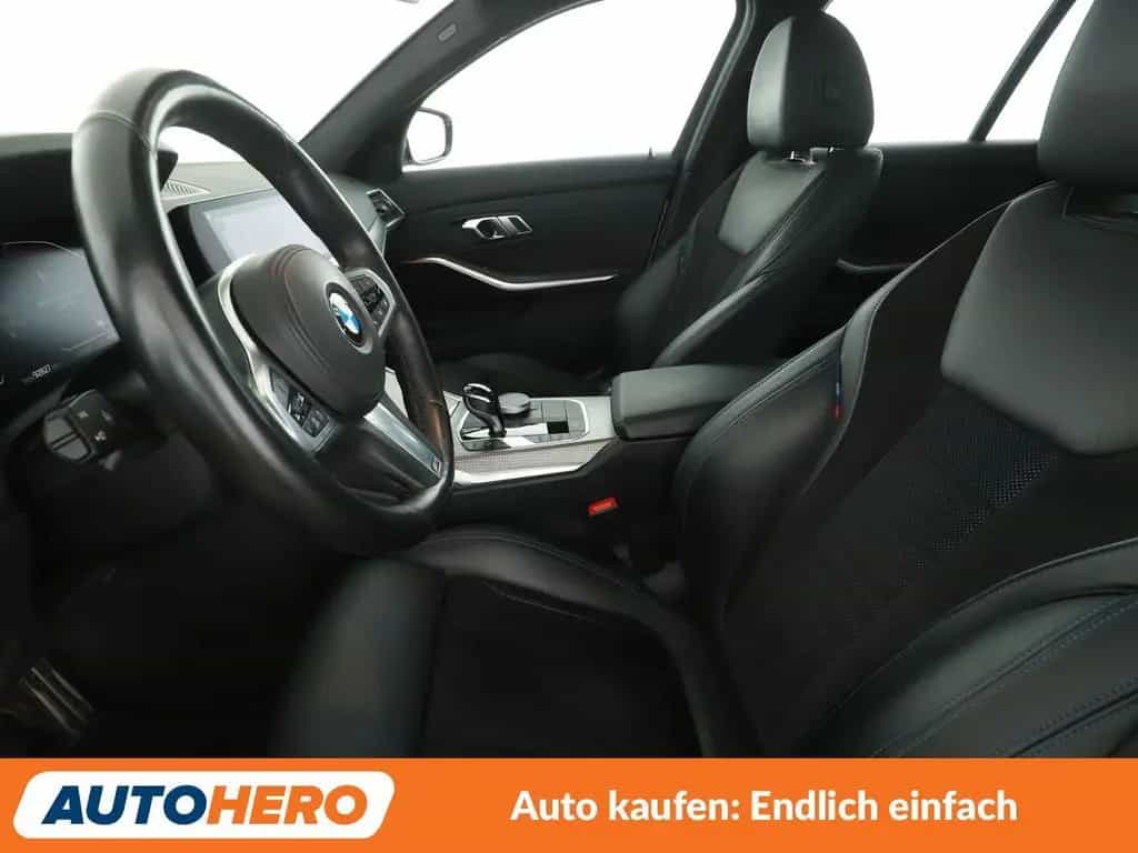 BMW 320 3er 320d Mild-Hybrid M Sport Aut.*NAV*TEMPO*AHK* 09/2020-photo-9