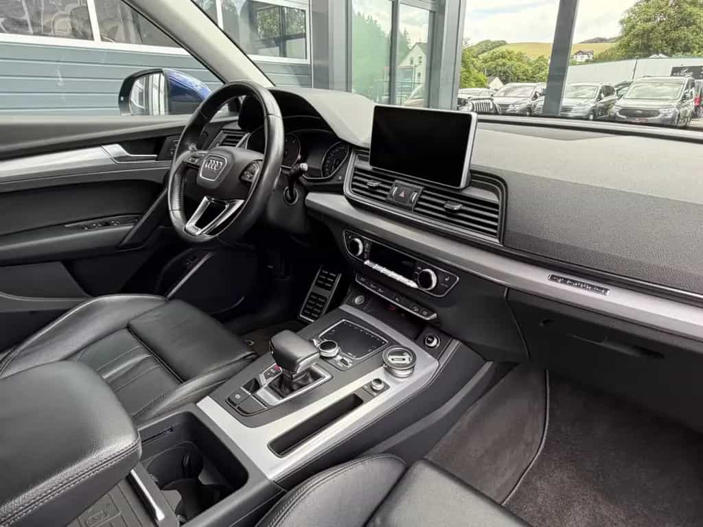 Audi Q5 40 TDI Quattro Sport*LEDER*8-FACH*SHZG*TOP 05/2019-photo-9